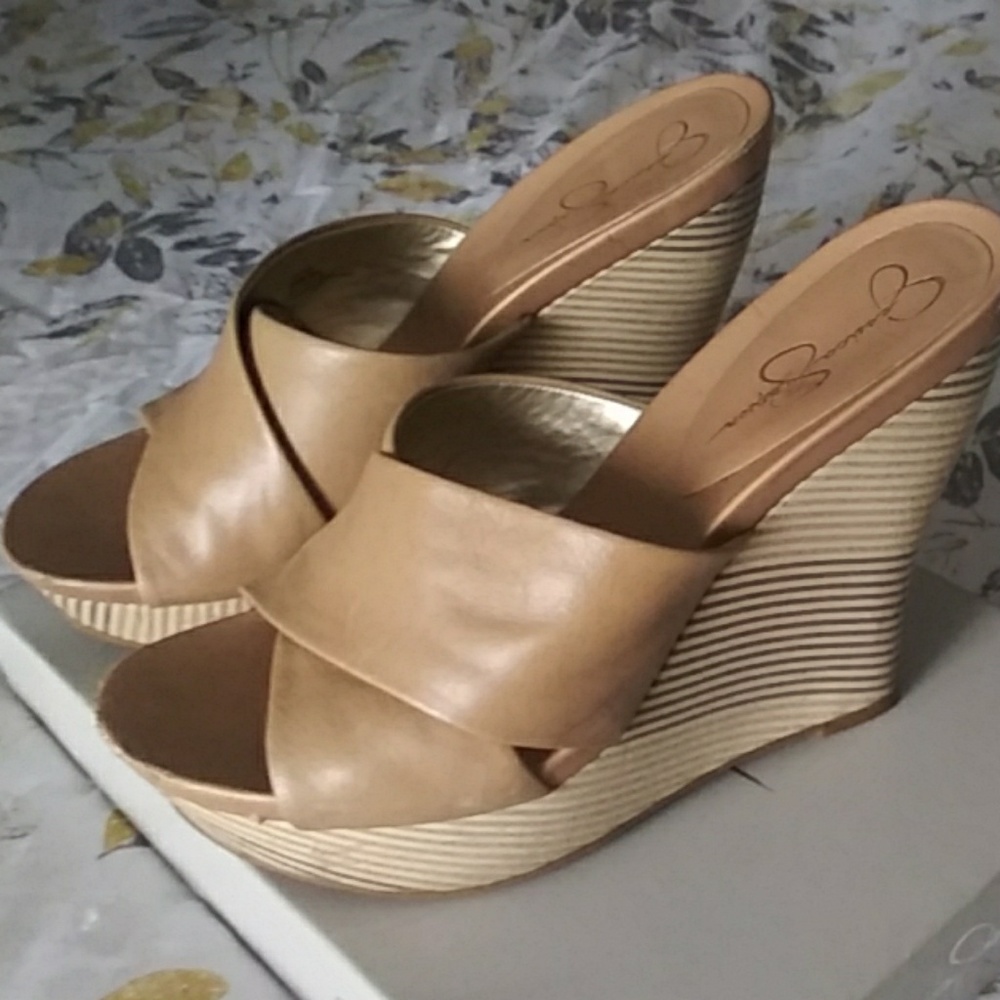 Jessica Simpson high heels